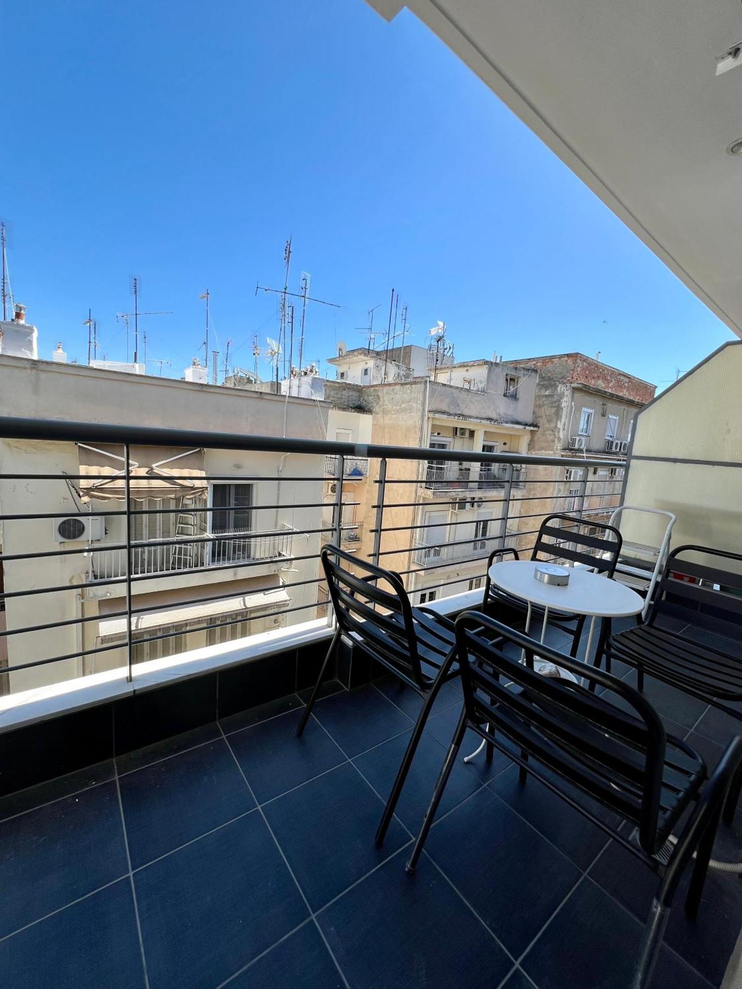 Syggrou Project 6 Apartment Tesalonika Bagian luar foto